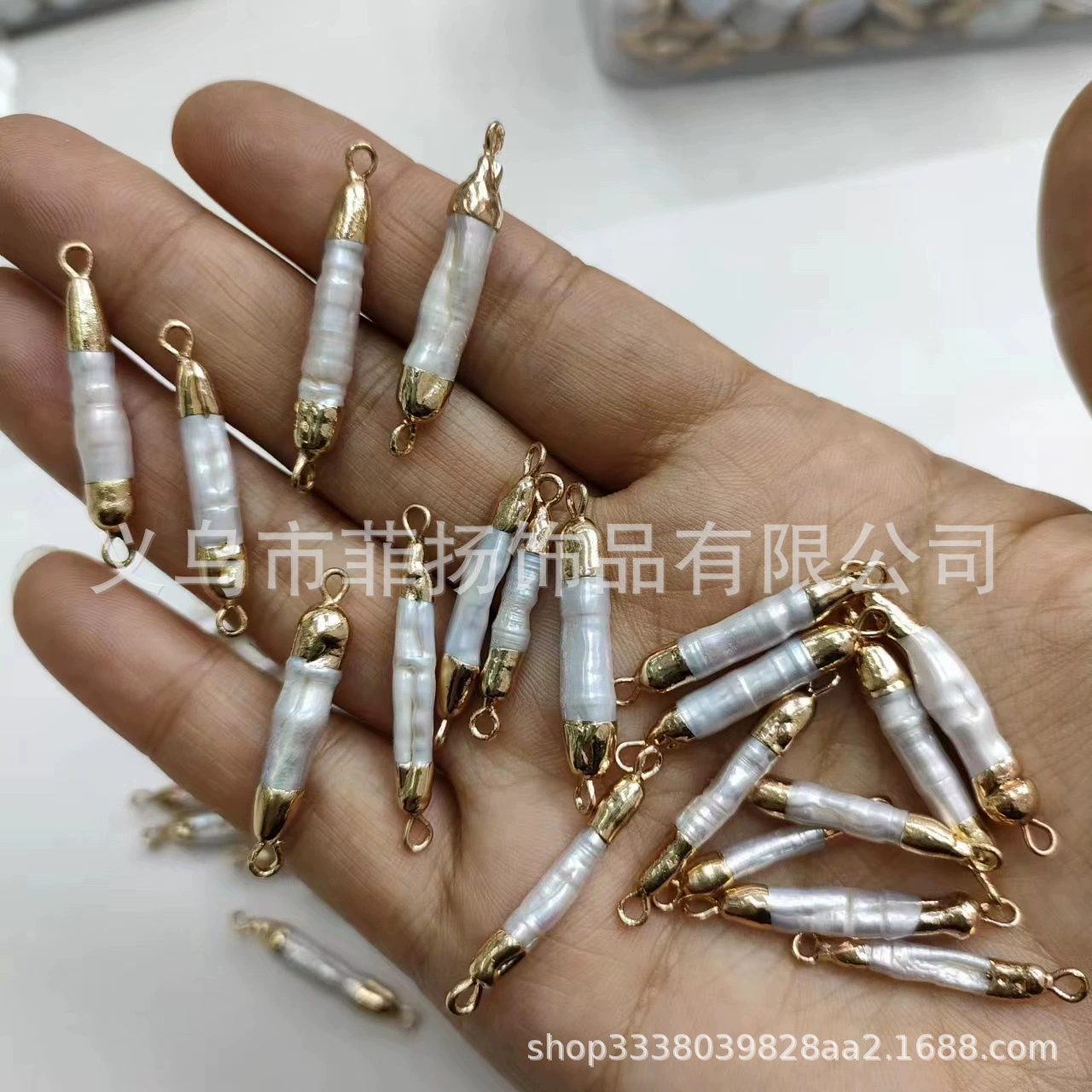 Natural Freshwater Pearl top Golden Bringing Drink Drink Drink Drink Badpigs Irregular Pearl DIY DIY