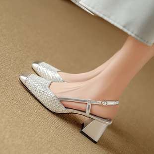 2025 New Summer Square Toe Toe Sandals for Women, Fairy Style Outer Wear with Skirts, High Heels for Women, Thick Heels, High-End