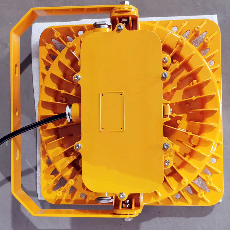 BFC8117�ķ���800W�����ﶥ��ú���������200W400W��ƴ��