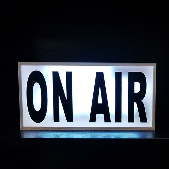 外贸热款 ON AIR木制灯箱黑字广播录音录像标志照明led灯提示灯箱