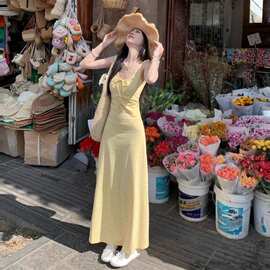 法式碎花蝴蝶结吊带连衣裙女2025夏季新款气质修身显瘦别致长裙子
