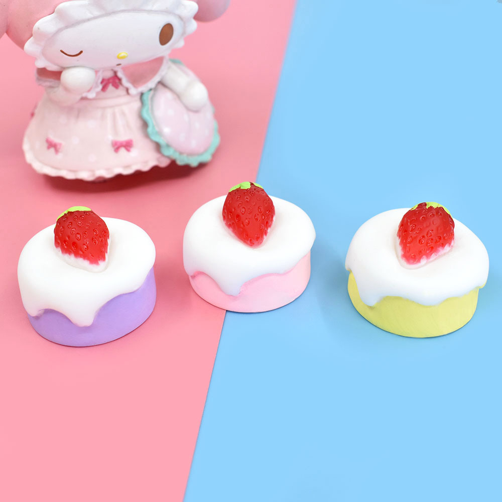Big three dimensional food play
