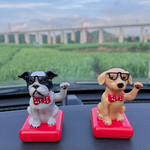 Solar creative swinging lucky dog ​​bobble head doll car ornament cartoon waving ornament gift children's toy