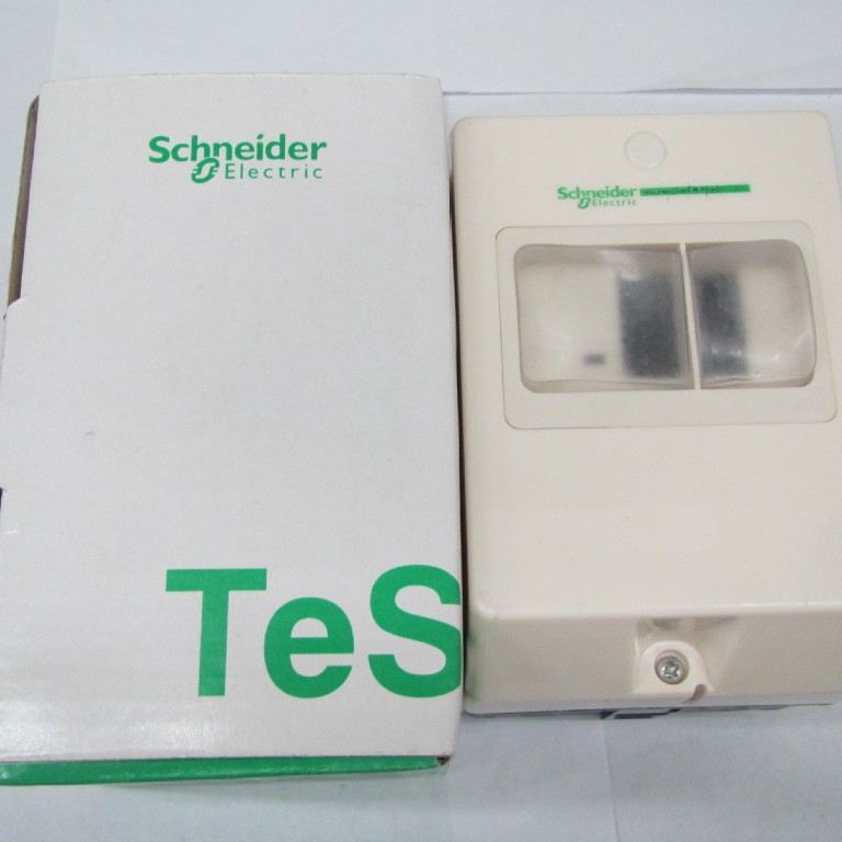 原装正品GV2MC02  Schneider电机保护空气开关断路器防水盒