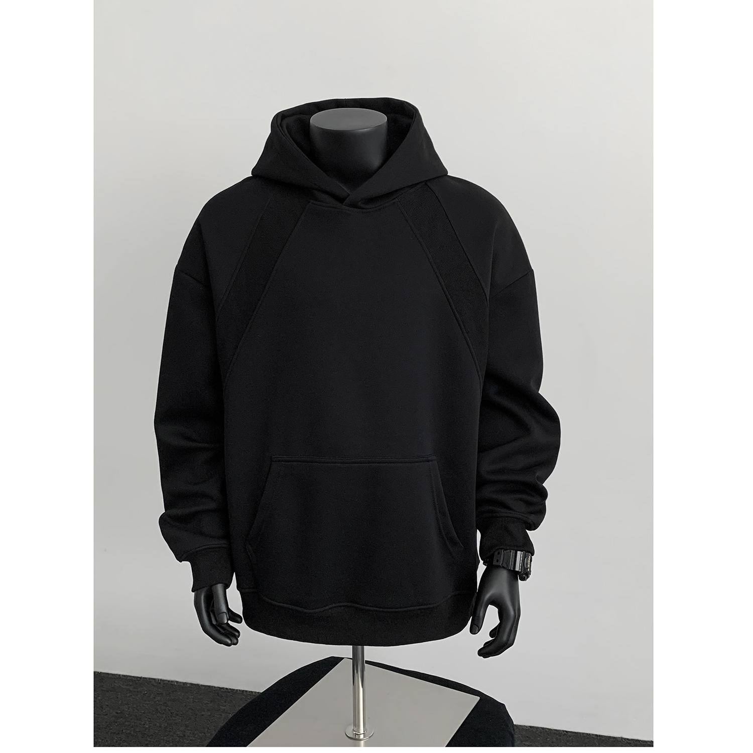 Sweat à capuche homme tendance pour l'automne hoodie confortable_voghion.com
