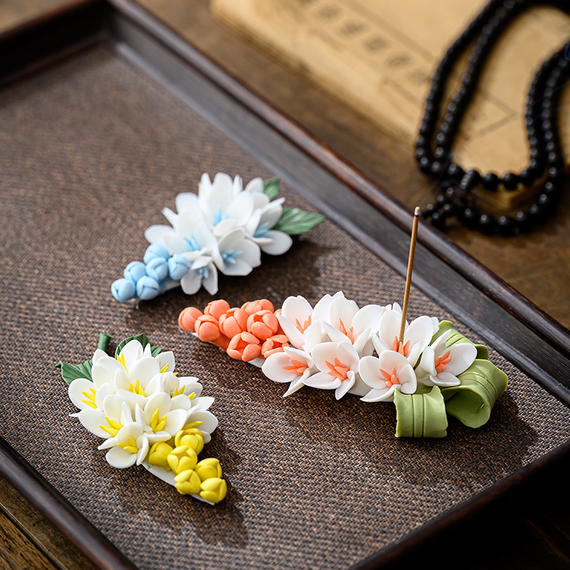 세라믹 손 반죽 목련 라인 향 삽입 가정용 일본식 세라믹 꽃 소켓 창조적 인 다도 장식 차 애완 동물 장식품