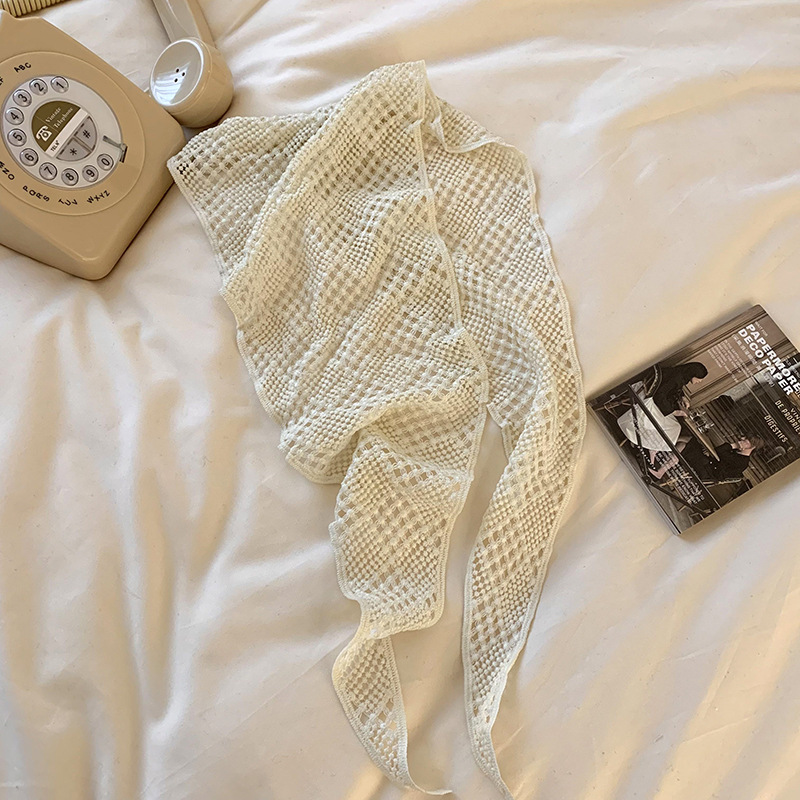 Toallas triangulares buje de viento pastoral correa de cabello para mujeres primavera turbante al aire libre alta sensación agujerada correa de cabello de punto bufandas de seda atadas