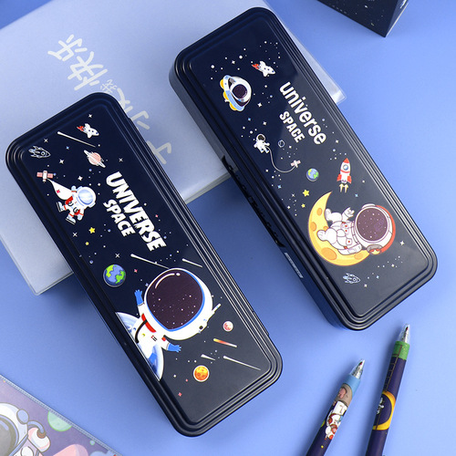 Ultraman anime cartoon stationery box password lock plastic waterproof boy's pencil box astronaut astronaut pencil box