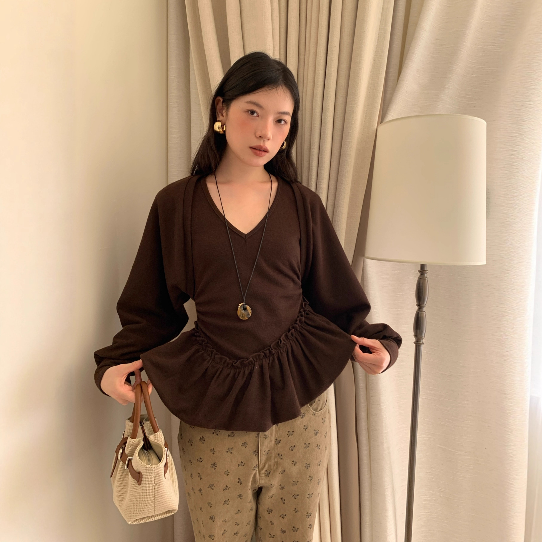 诠释美 NEWOPEN 25秋法式风软糯针织披肩背心两件毛衣套装女F6700