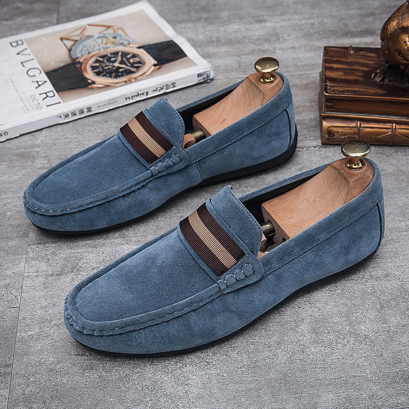 Zapatos Doudou para hombre verano 2025 nuevos zapatos de cuero esmerilado de terciopelo perezoso de un pie zapatos de moda de conducción de negocios para jóvenes