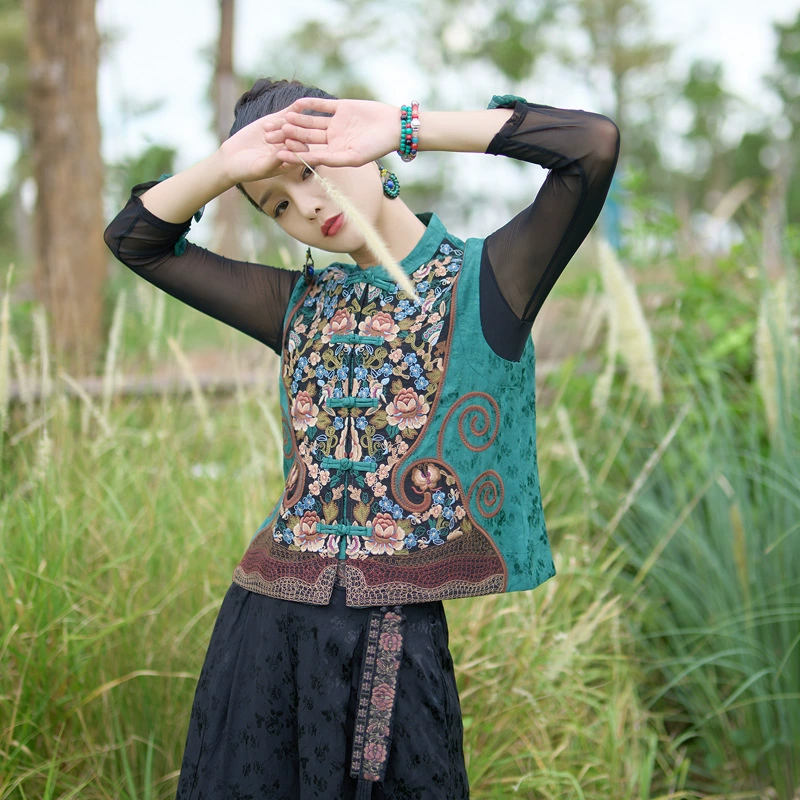 Женский вышитый жилет в этническом стиле Four Seasons, Универсальный Новый хлопковый и льняной кардиган с вышивкой и пряжкой для воротника-стойки, жилет, пальто