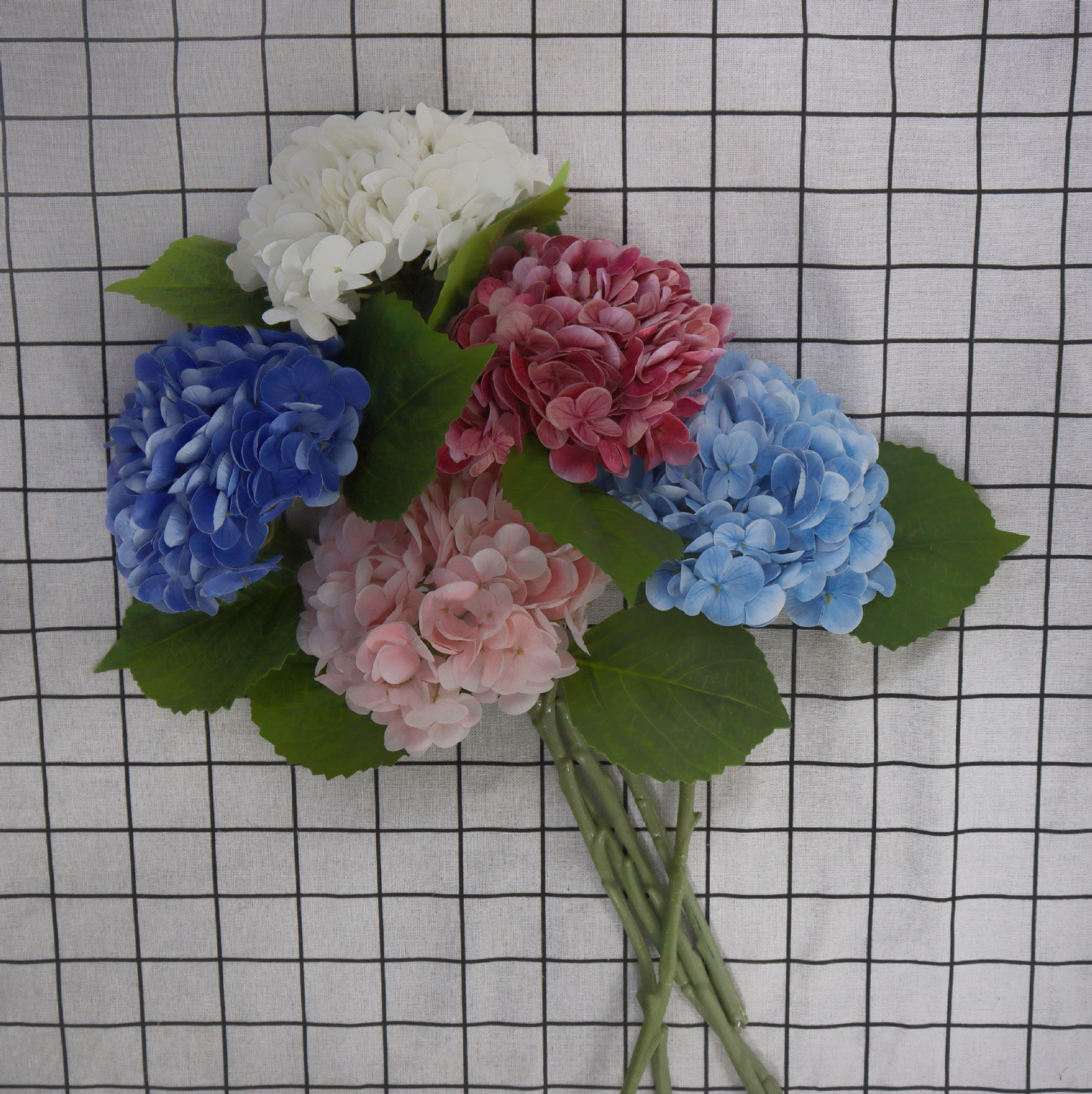 拍照仿真绣球花高级感保湿手感diyPU北欧假花卉婚庆家居摄影装饰