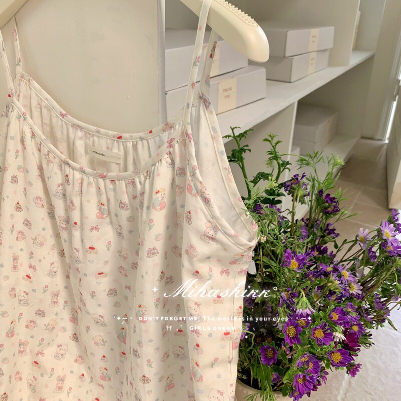 100% Cotton Cute A-Grade Double-Layer Gauze Pure Cotton Cute Loose-Fitting Home Suspender Nightgown for Girls with Lining 100% Cotton Cute A-Grade Double-Layer Gauze Pure Cotton Cute Loose-Fitting Home Suspender Nightgown for Girls with Lining