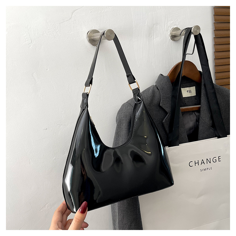660g Weight Nylon Lining Material Zipper Closure Type Single Shoulder Strap Strap Type Underarm Bag Bags Type Daily, Shopping Occasion Pu Leather Material Solid Color Pattern All Seasons Season Women's Gender Streetwear Style Pillow Shape Shape Small Size Women's Small Pu Leather Solid Color Streetwear Pillow Shape Zipper Underarm Bag 8