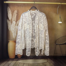高端洋气内搭镂空钩花小众韩系重工蕾丝打底叠穿别致衬衫2024冬季