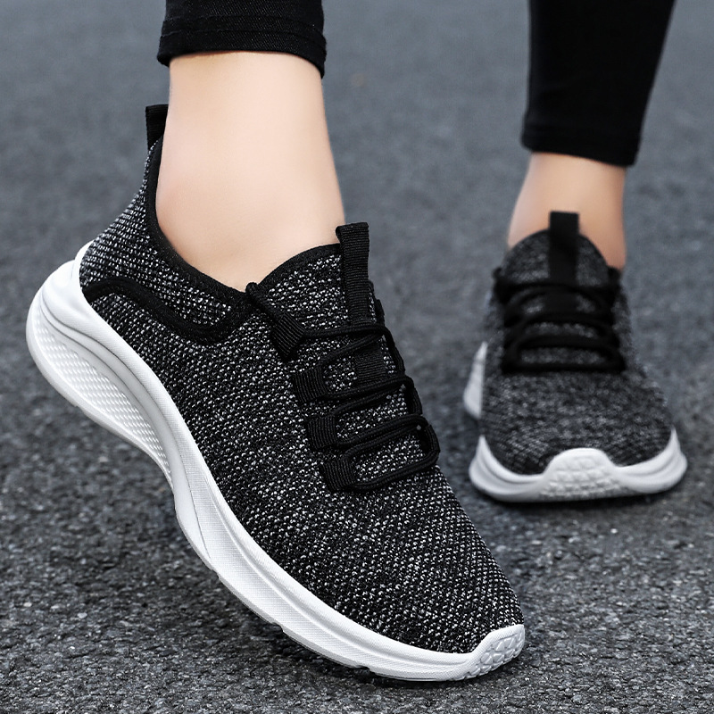 Zapatos de mujer verano nuevo estilo transfronterizo exclusivamente para deportes de ocio, zapatos de moda, zapatos para correr antideslizantes opcionales multicolores para niños