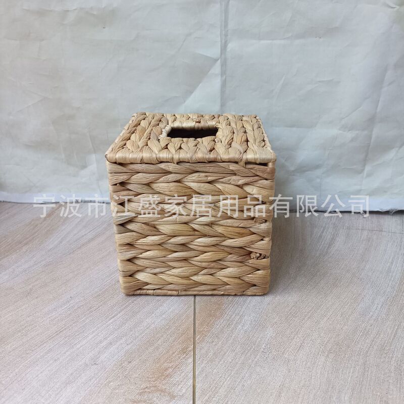 Square Tissue Box Suitable for Roll Paper and Tissue Paper Handmade Tissue Basket Rattan Facial Tissue Storage Box for Multiple Scenes