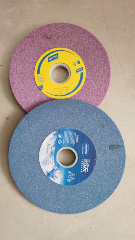 经商供应美国诺顿原装砂轮 25A大水磨铬刚玉陶瓷砂轮片