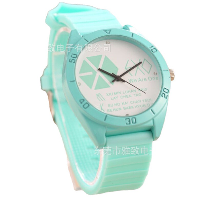 Wholesale Supply of Candy-Colored Alloy Case Clover Silicone Strap Children's Student Fashion Watch Manufacturer's Watch