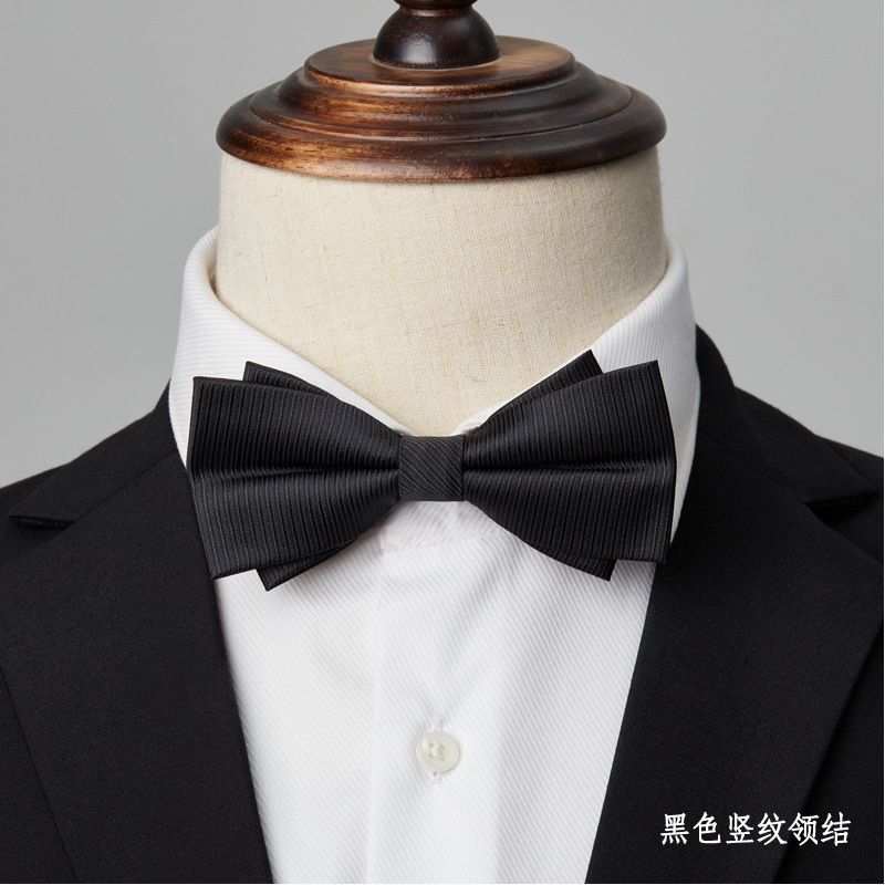 검정 세로 스트라이프 보타이♜