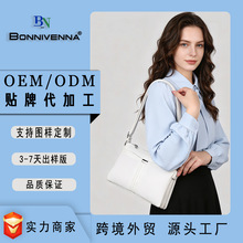 BONNIVENNAƷ�����Q�羳��Ʒ���Ӵ������μ�б��r�аٴ�ͨ��Ů��