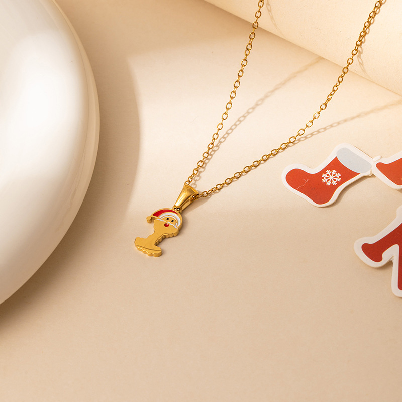 7g Weight 0.03µm Gold Plating Thickness Electroplated Gold Plating Process Golden Plated Plating Material 201 Stainless Steel Pendant Material Pendant Necklace Classification 201 Stainless Steel Chain Material cable chain Chain Type 1 Piece Quantity Holiday, Daily Occasion 201 Stainless Steel Material Santa Claus, Number Pattern Women's Gender Cute Style Plating Craft Fashionable Stainless Steel Christmas Necklace For Women 26 Small Letter Pendants Versatile Minimalist Choker Trendy Accessory 13