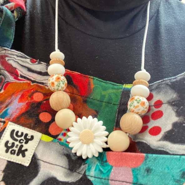 Fábrica nueva margarita collar de mordedor bebé palo molar collar de silicona collar madre