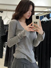 辣妹领针织打底衫女2025新款秋冬内搭修身显瘦低领正肩长袖上衣