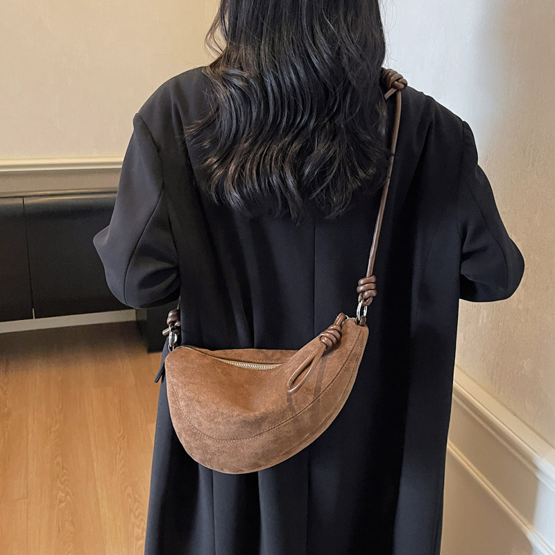 Women's Shoulder Bag for Autumn, Niche Suede Bag, New Versatile Everyday Crossbody Bag, Single Shoulder Underarm Dumpling Bag Women's Shoulder Bag for Autumn, Niche Suede Bag, New Versatile Everyday Crossbody Bag, Single Shoulder Underarm Dumpling Bag