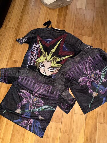 American YOUNGLA Co-branded Yu-Gi-Oh Game of Thrones Oversized T-shirt Fitness Sports Loose Holes Casual Short Sleeve