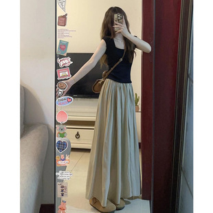 ���b����һ���ײ�ϵ�����p���L�����������|���°���ȹ�ɼ����bŮ