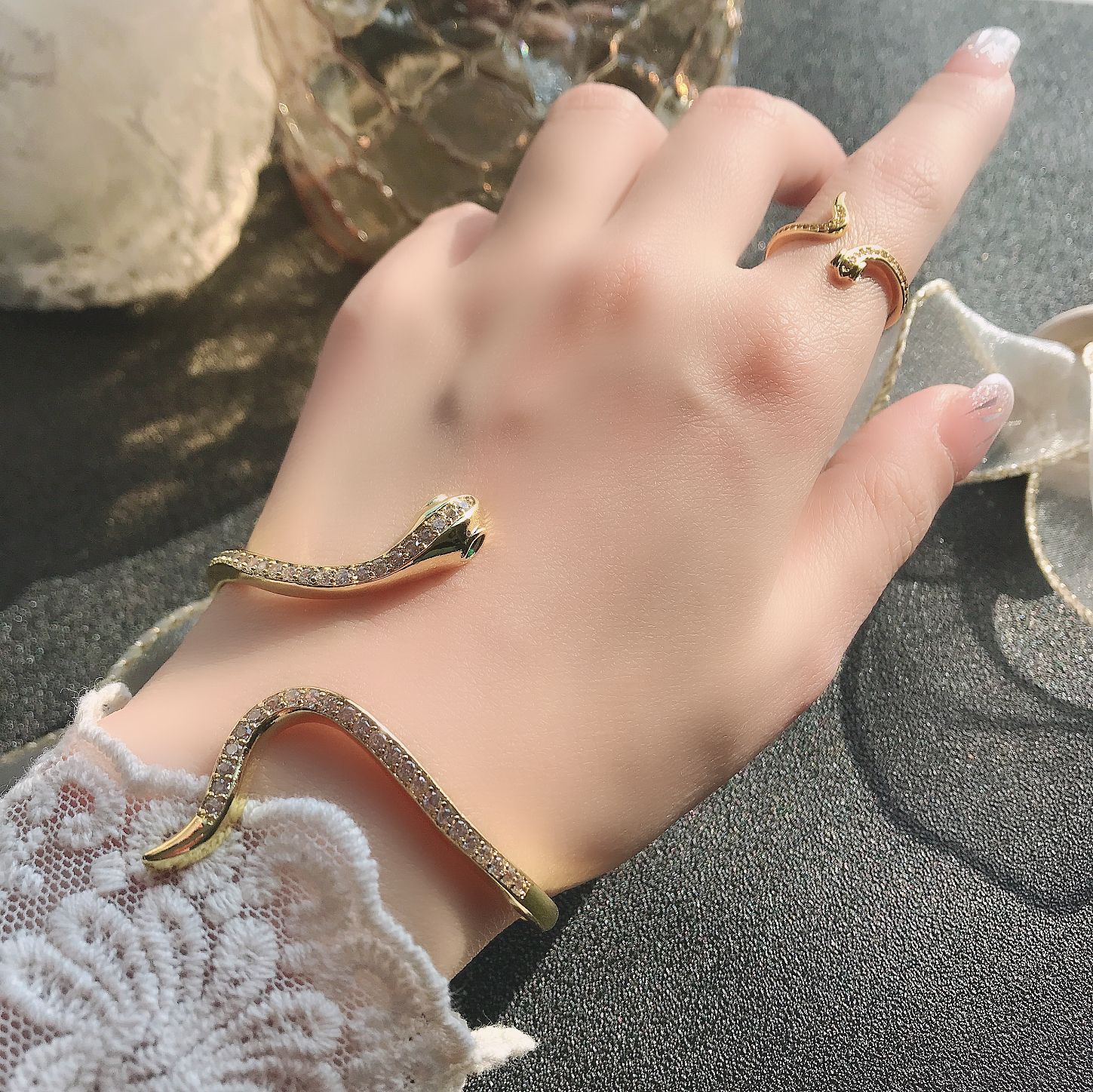 16g Weight Retro Snake Copper Gold Plated Inlay Zircon Women's Rings Bracelets