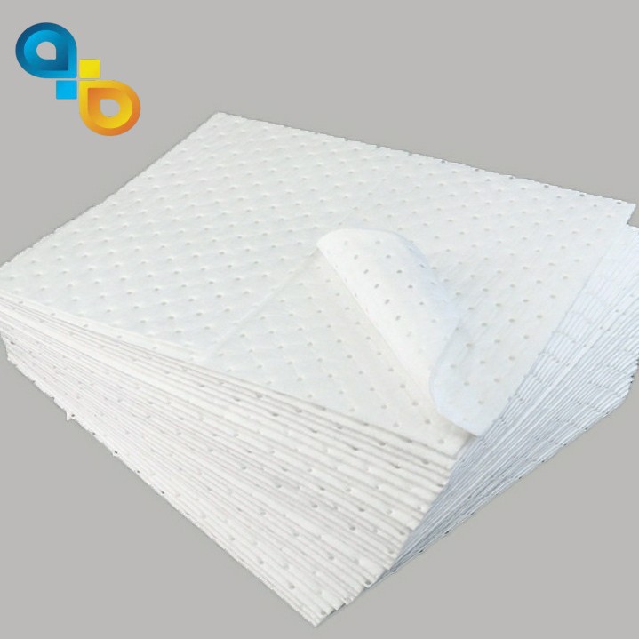 El fieltro absorbente de aceite industrial blanco limpio no absorbente de aceite de algodón absorbente de aceite espesó el tipo de punto de presión algodón absorbente de aceite industrial