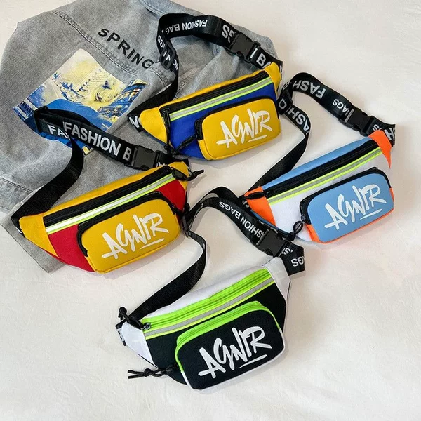 Korean-style children's chest bag, a stylish and cute crossbody bag for boys, a small bag, a baby waist bag, a trendy bag, a girl's bag
