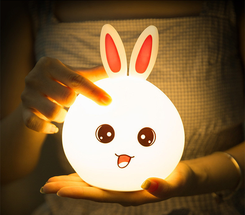 Luz de noche USB recargable silicona palpitación dormitorio cabezal de cama para niños protección de ojos atmósfera de alimentación de luz de noche lámpara de escritorio lámpara de baño