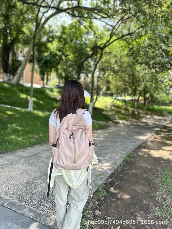 露露简约休闲大双肩包大容量户外登山双肩背包时尚百搭男女情侣款|undefined