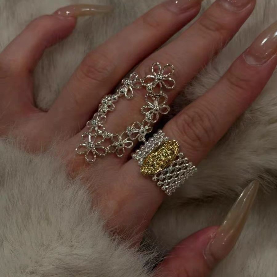 Exaggerated Twisted Floral Ring, Palace-style Lace Silver Ring_voghion.com