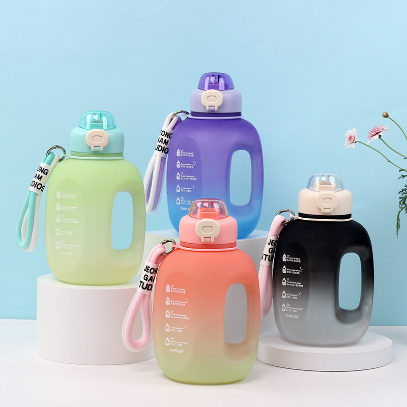 1.5L gran capacidad hervidor portátil con escala gimnasio tonelada cubo taza de agua fitness botella de agua Internet Celebrity Cup