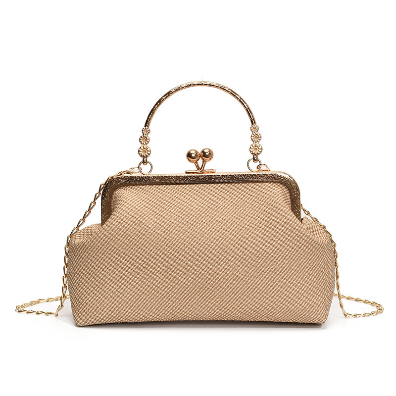 Bolsos de cadena de moda para mujer 2025 primavera nueva tendencia simple bolso de concha de un solo hombro bolso de mensajero casual bolso femenino