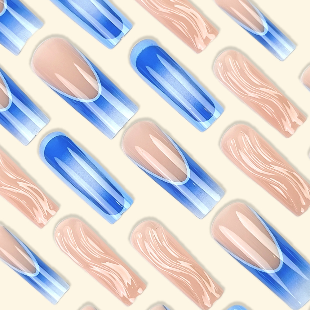 Uñas postizas de cartón corrugado tridimensional azul nude para comercio exterior, estilo Y2K, uñas postizas largas de 24 piezas, venta al por mayor.