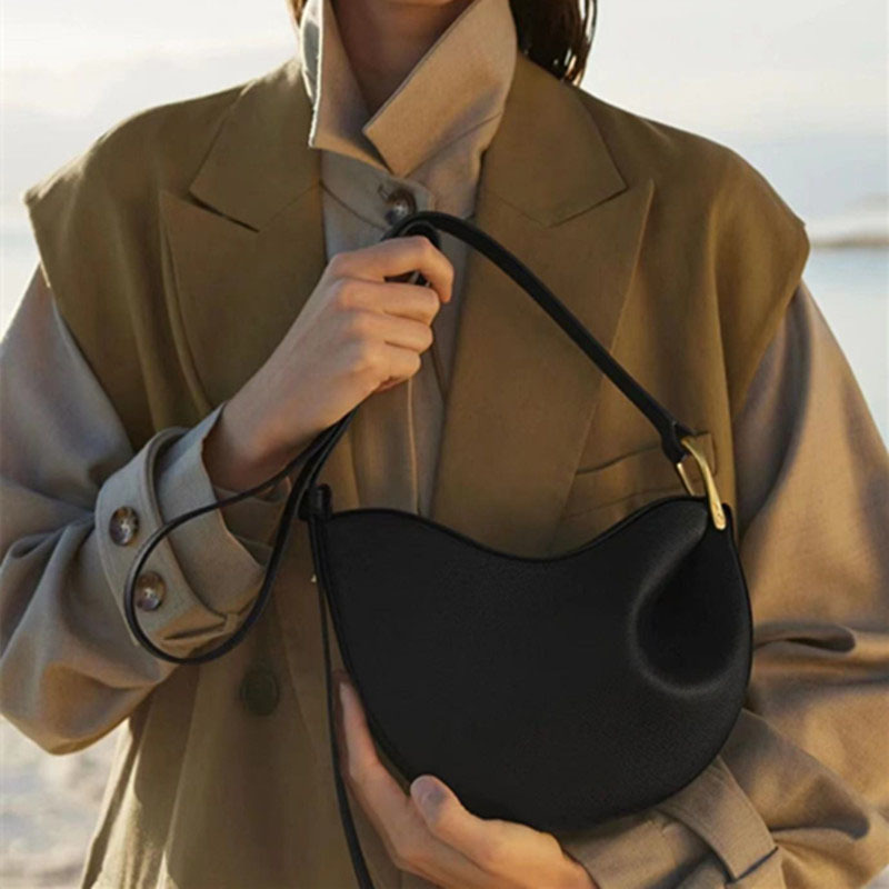 women's 2024 new exquisite fashion saddle dumpling single shoulder diagonal cross small bag_voghion.com
