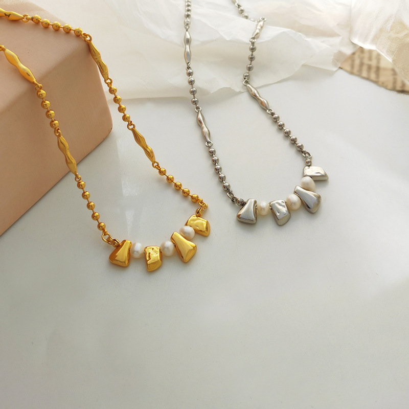 Vintage Style Geometric Copper Inlay Artificial Pearls Necklace