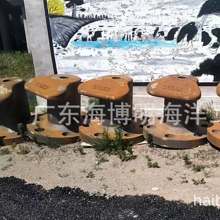 Пристань города Ваннинг добавила в свой парк 650-тонных чугунных швартовных свай, а город Хайкоу удаляет и восстанавливает 750-тонные швартовные столбы.