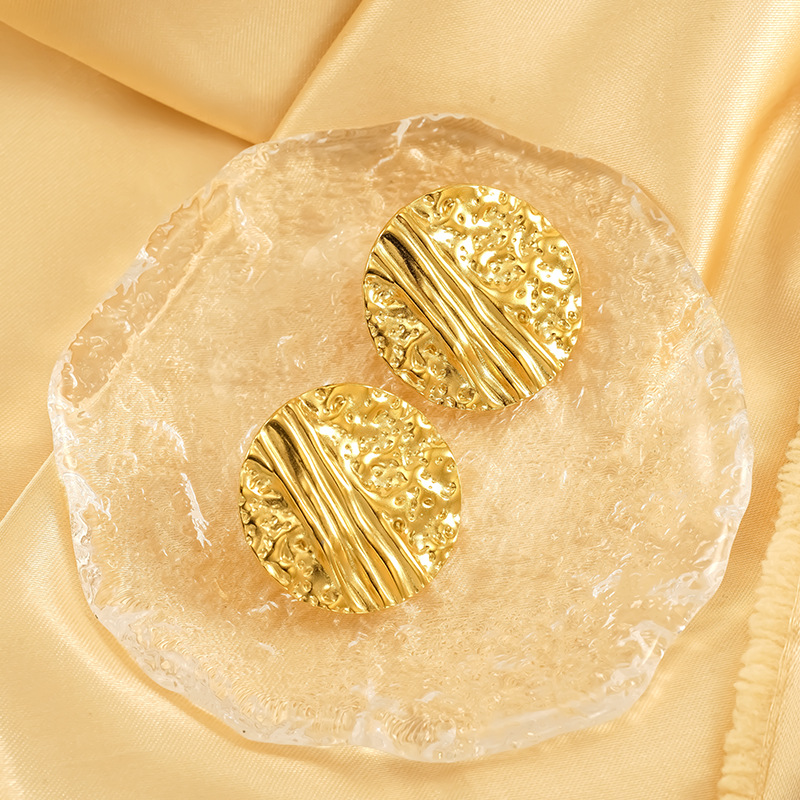 Hammered Gold Plated Stud Earrings For Women Elegant Round Style_voghion.com