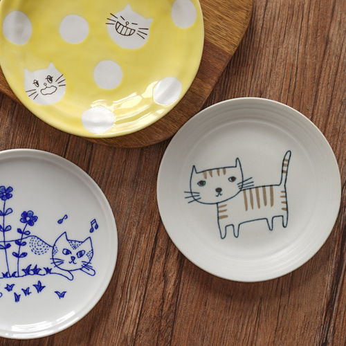 Imported from Japan, cat dinner plate, dessert dish, condiment shallow bowl, hand-painted ceramic cute cat small plate