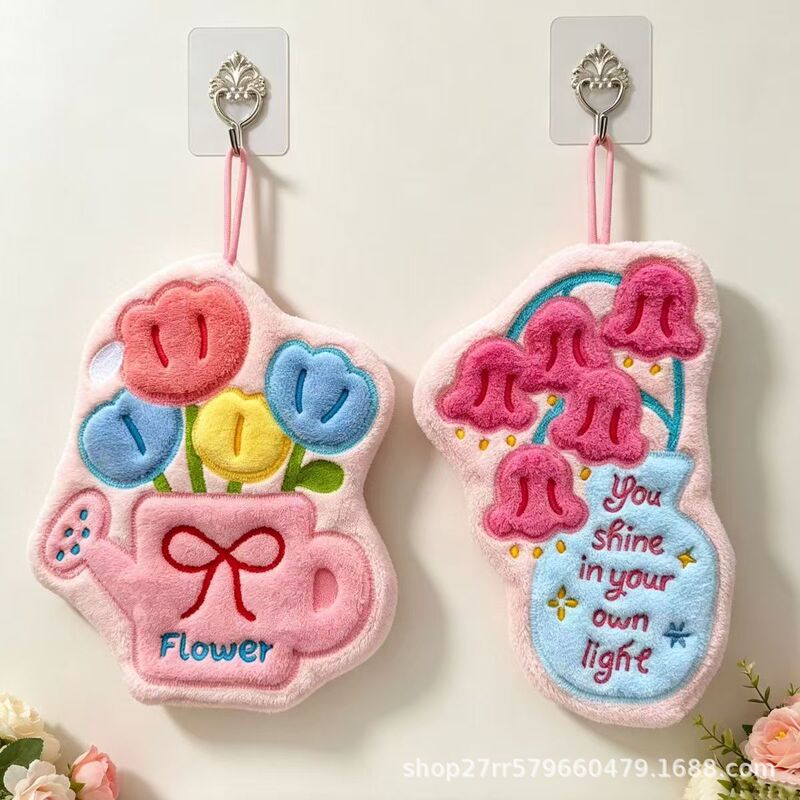 Cross-Border Coral Velvet Flower-Shaped Cute Towel, Hanging Type, Absorbent Kitchen Hand Towel, Can Be Hung