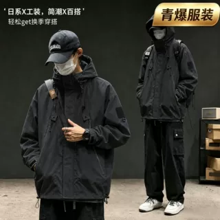 跨境冲锋衣男日系潮牌常规连帽登山服春秋款美式休闲工装夹克外套