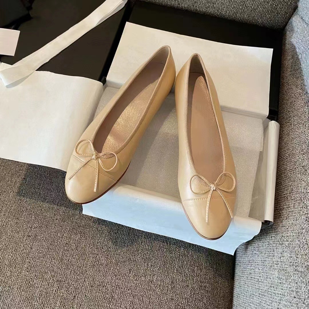 우유 차 전체 살구색