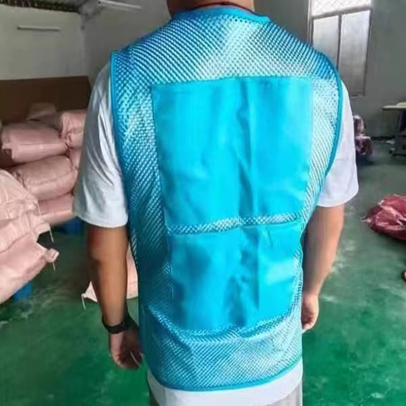 Summer Volunteer Cooling Vest, Chill-Ready Apparel to Prevent Heatstroke, Ice Pack Vest—Perfect for Charity Workers, Complete with Free Ice Packs