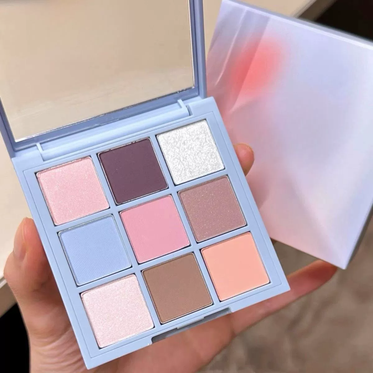Matte eyeshadow palette, 9-color Korean-style set, earth tones with shimmer finishes